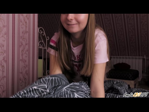 ❤️ Blondinė giliai čiulpia savo BFF ir gauna spermos į burną ❤️ Dulkinimo video prie mūsų ❌